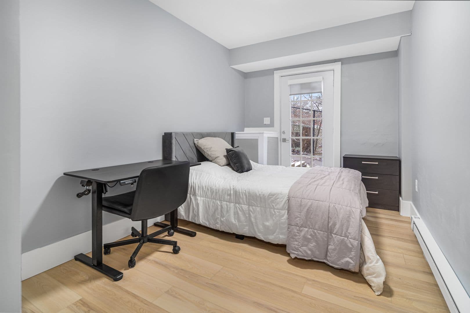 Ithaca Apartment: 504 Stewart Ave