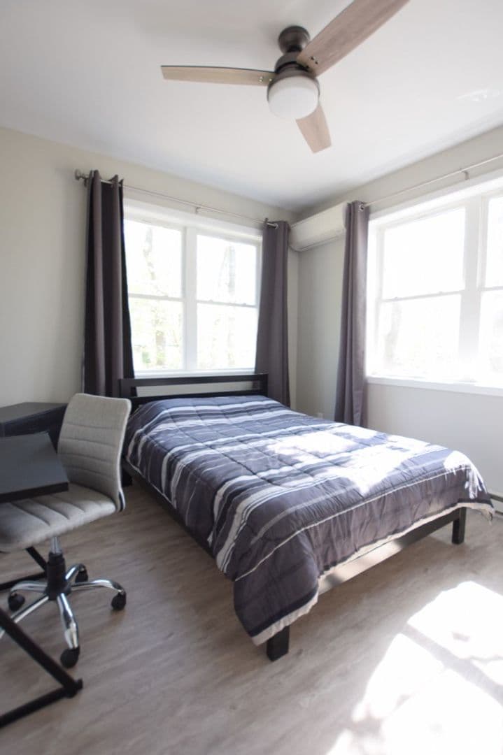 Ithaca Apartment: 217 Columbia St.