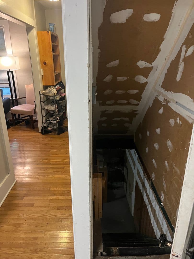 Ithaca Apartment: 414 E Marshall St