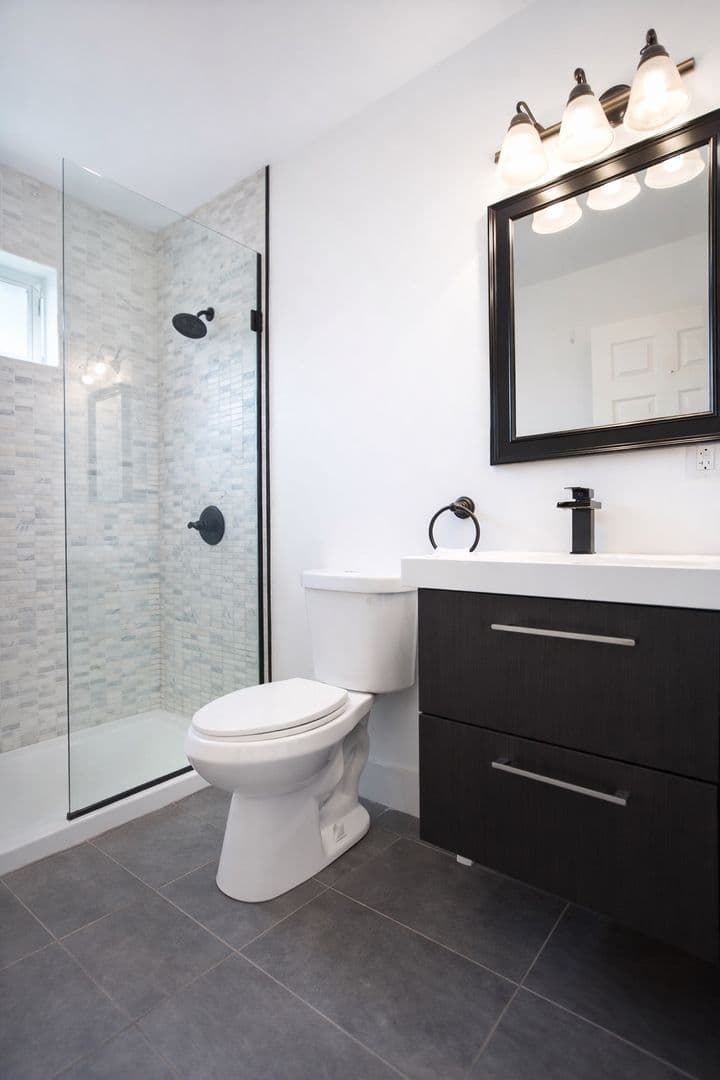 Ithaca Apartment: 707 E. Seneca St