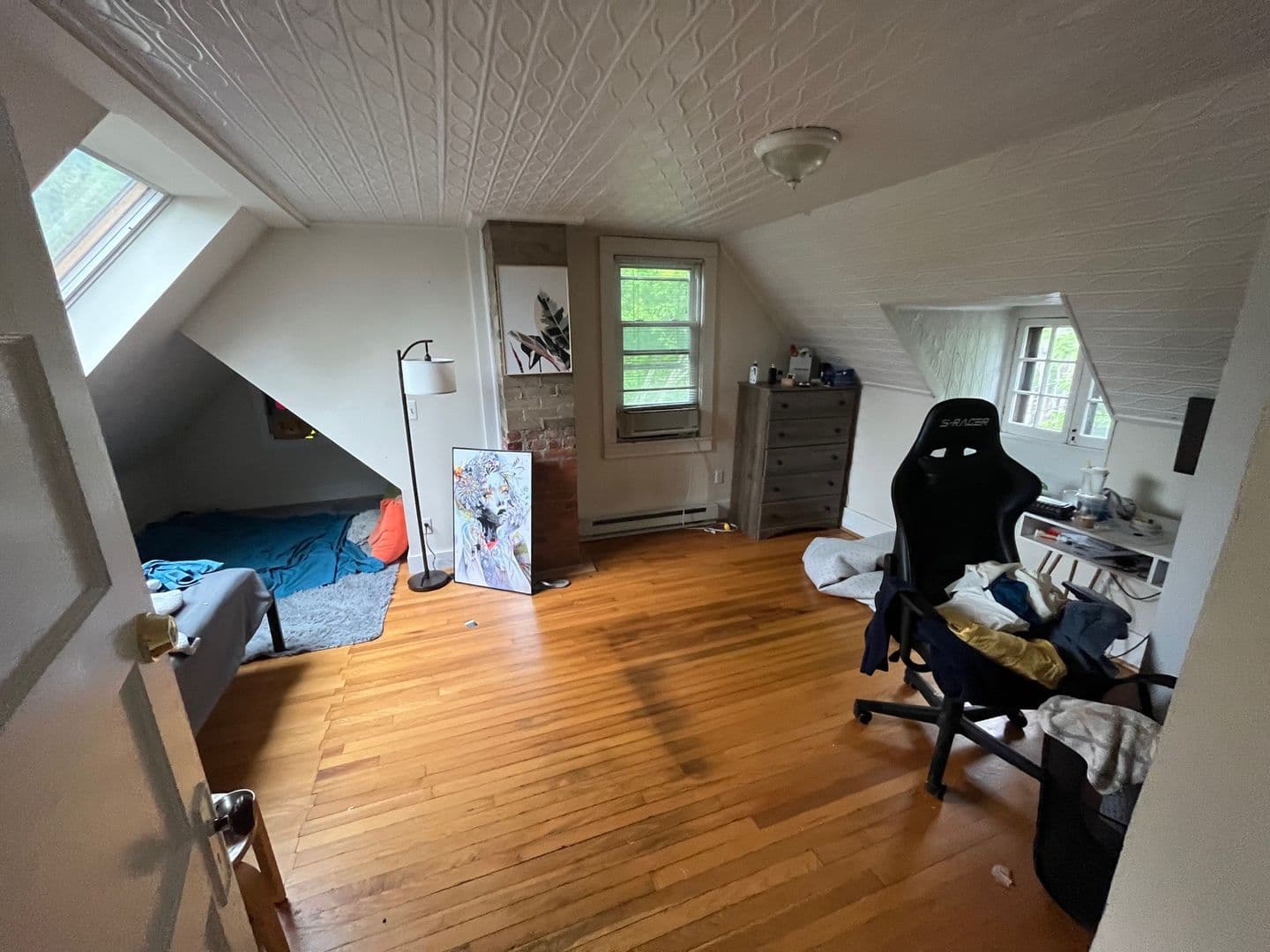 Ithaca Apartment: 414 E Marshall St