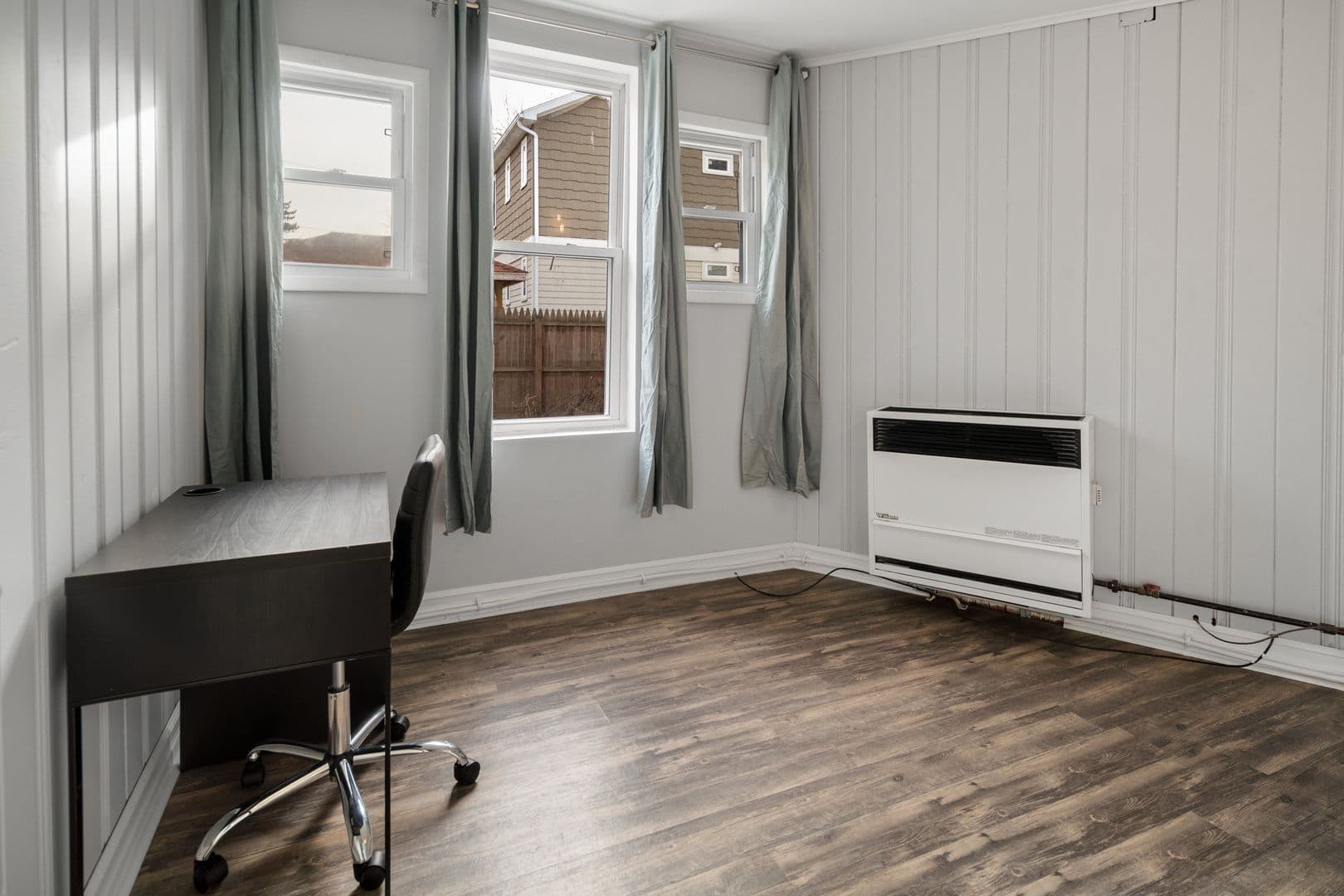 Ithaca Apartment: 1005 - 1007 N Aurora St