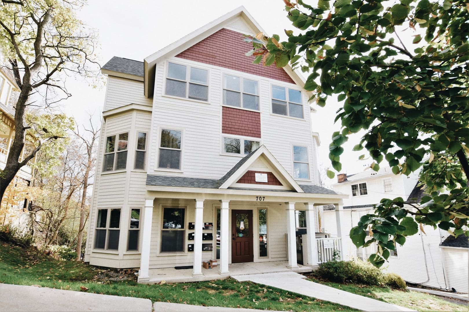 Ithaca Apartment: 707 E. Seneca St