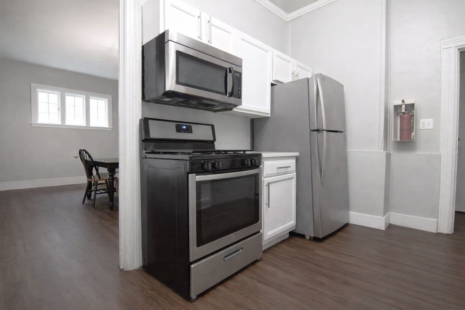 Ithaca Apartment: 311 Farm St