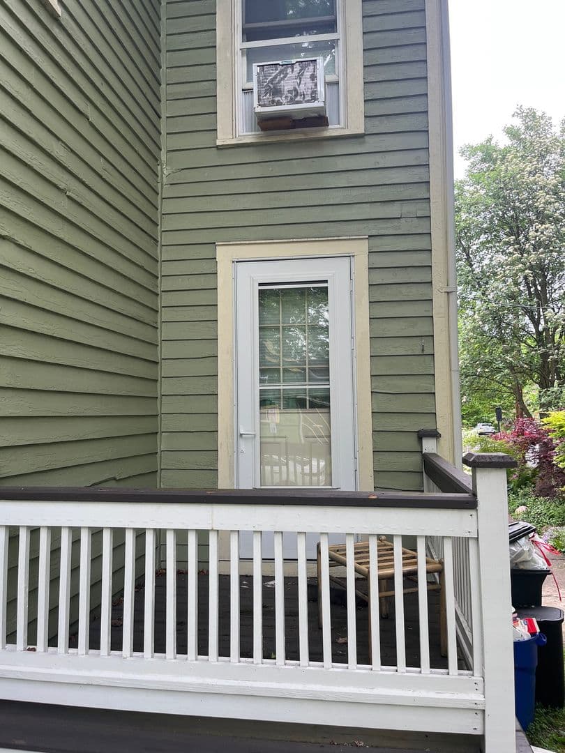 Ithaca Apartment: 414 E Marshall St