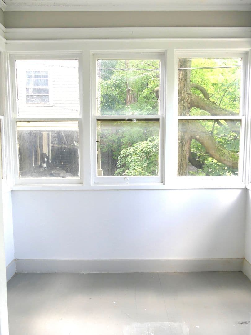 Ithaca Apartment: 609 E State St