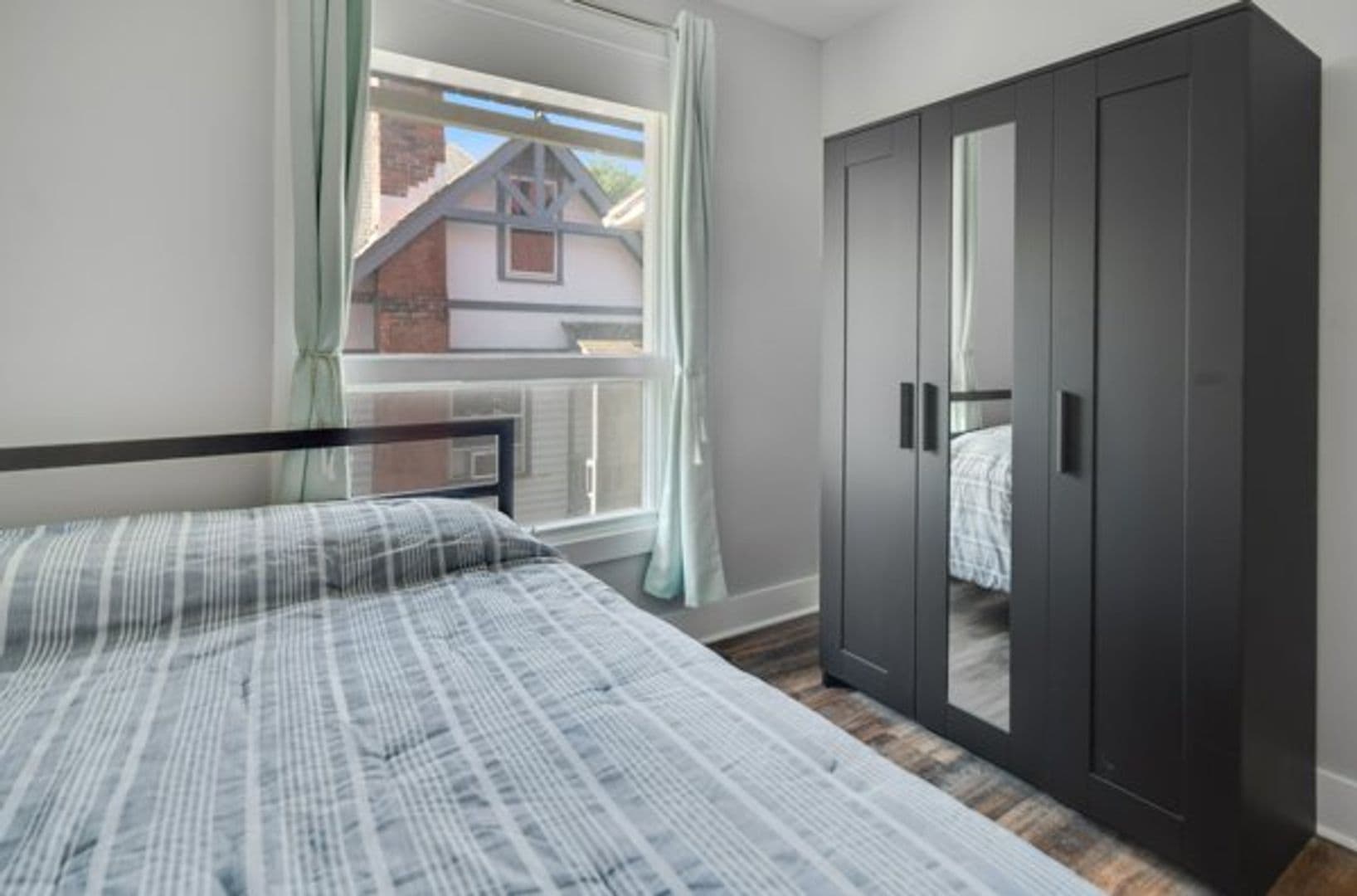 Ithaca Apartment: 404-406 University Ave