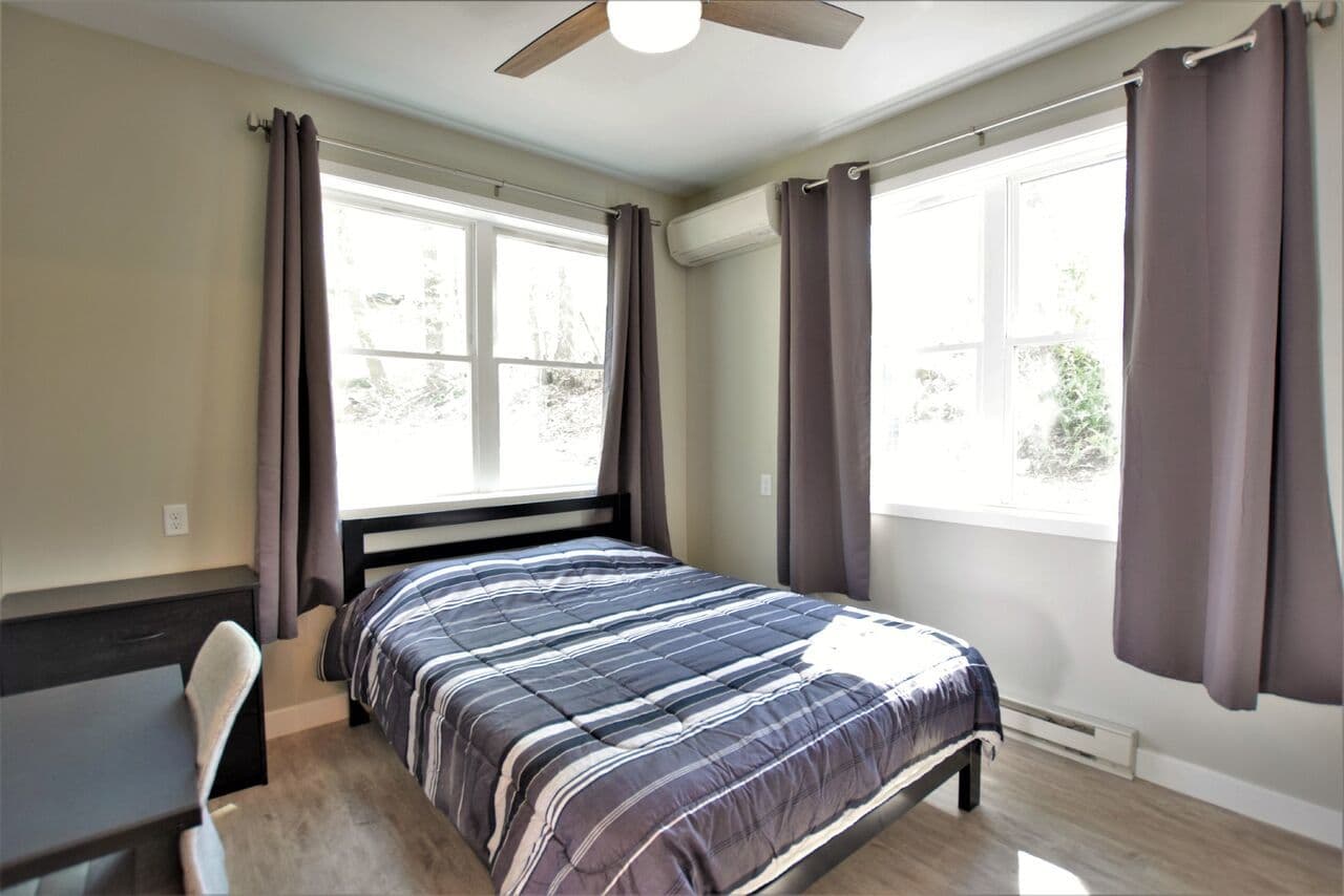 Ithaca Apartment: 217 Columbia St.