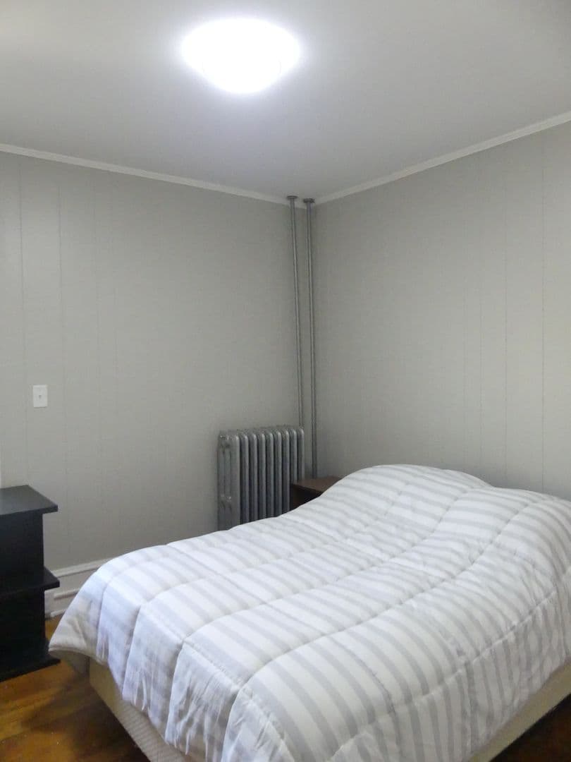Ithaca Apartment: 609 E State St