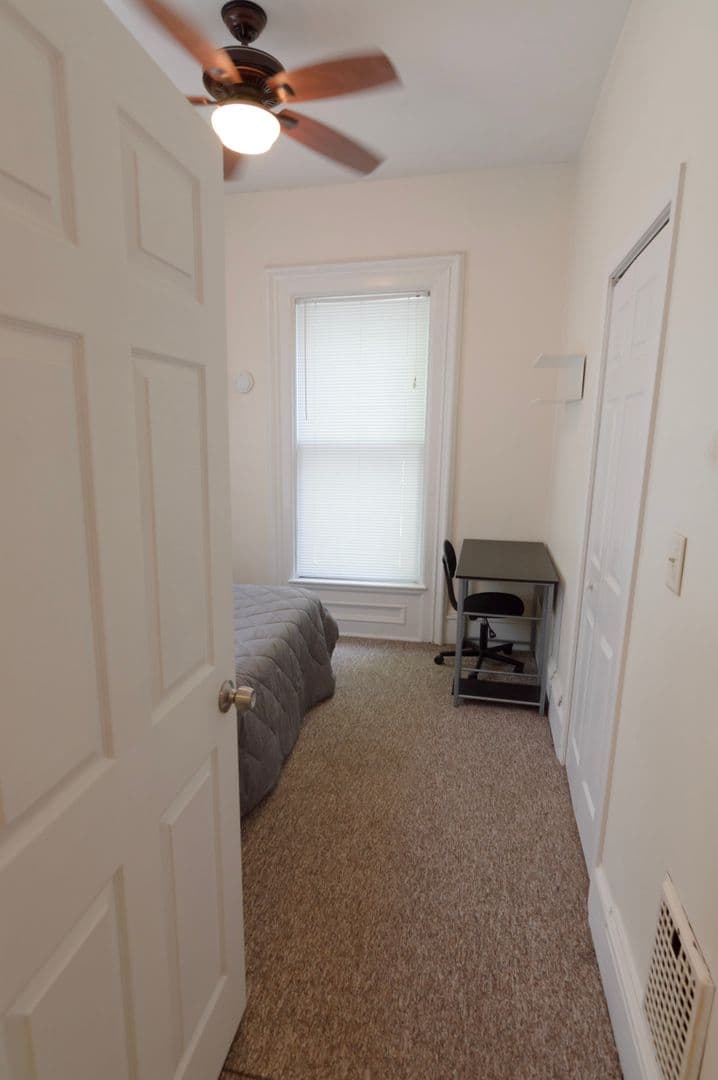Ithaca Apartment: 232 S Geneva St