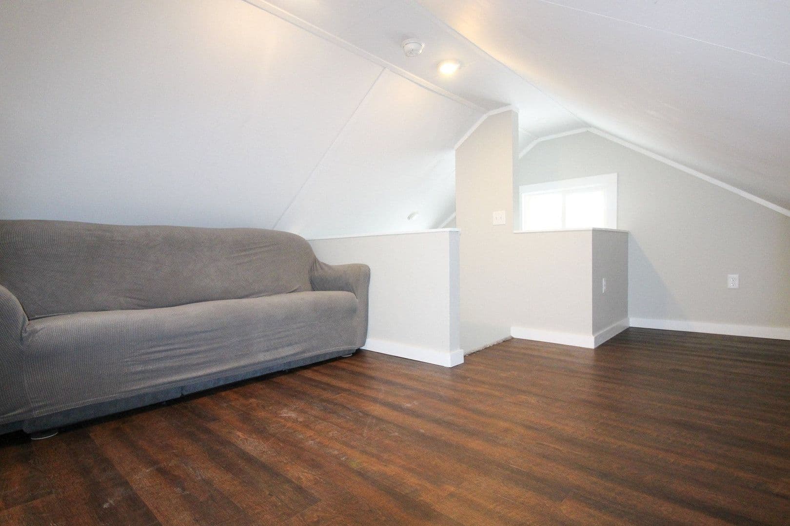 Ithaca Apartment: 230 Bryant Ave