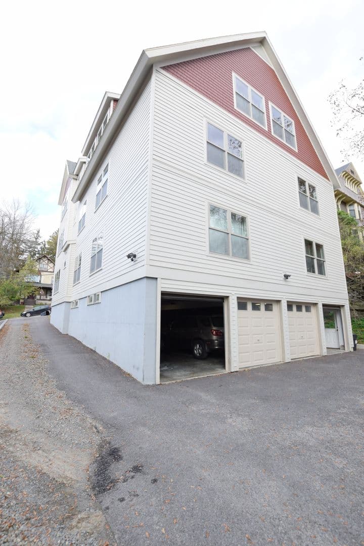 Ithaca Apartment: 707 E. Seneca St