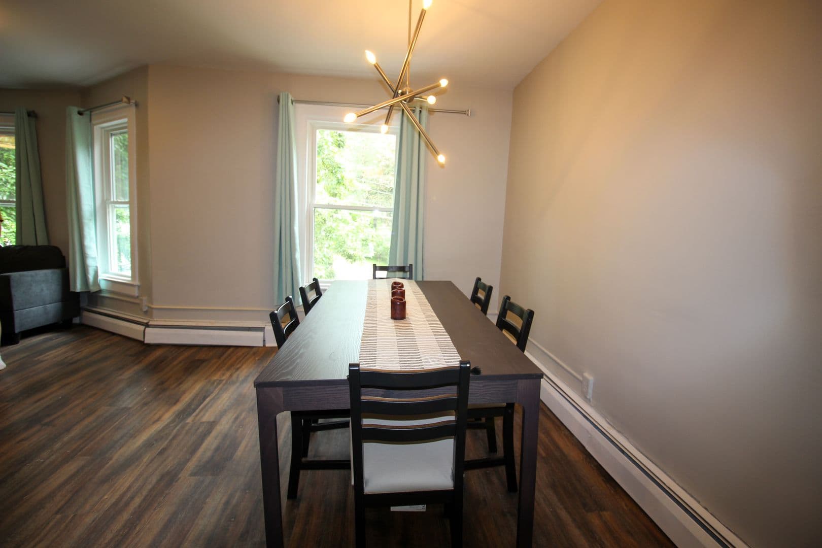 Ithaca Apartment: 522 Stewart Ave