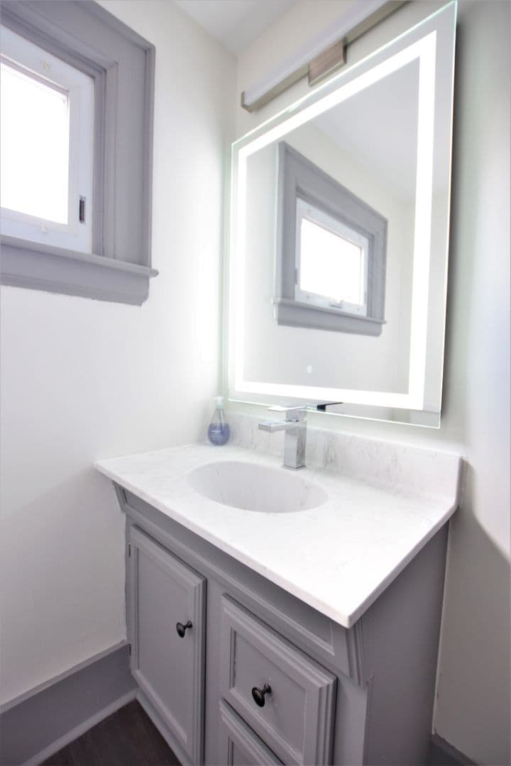 Ithaca Apartment: 306 Bryant Ave