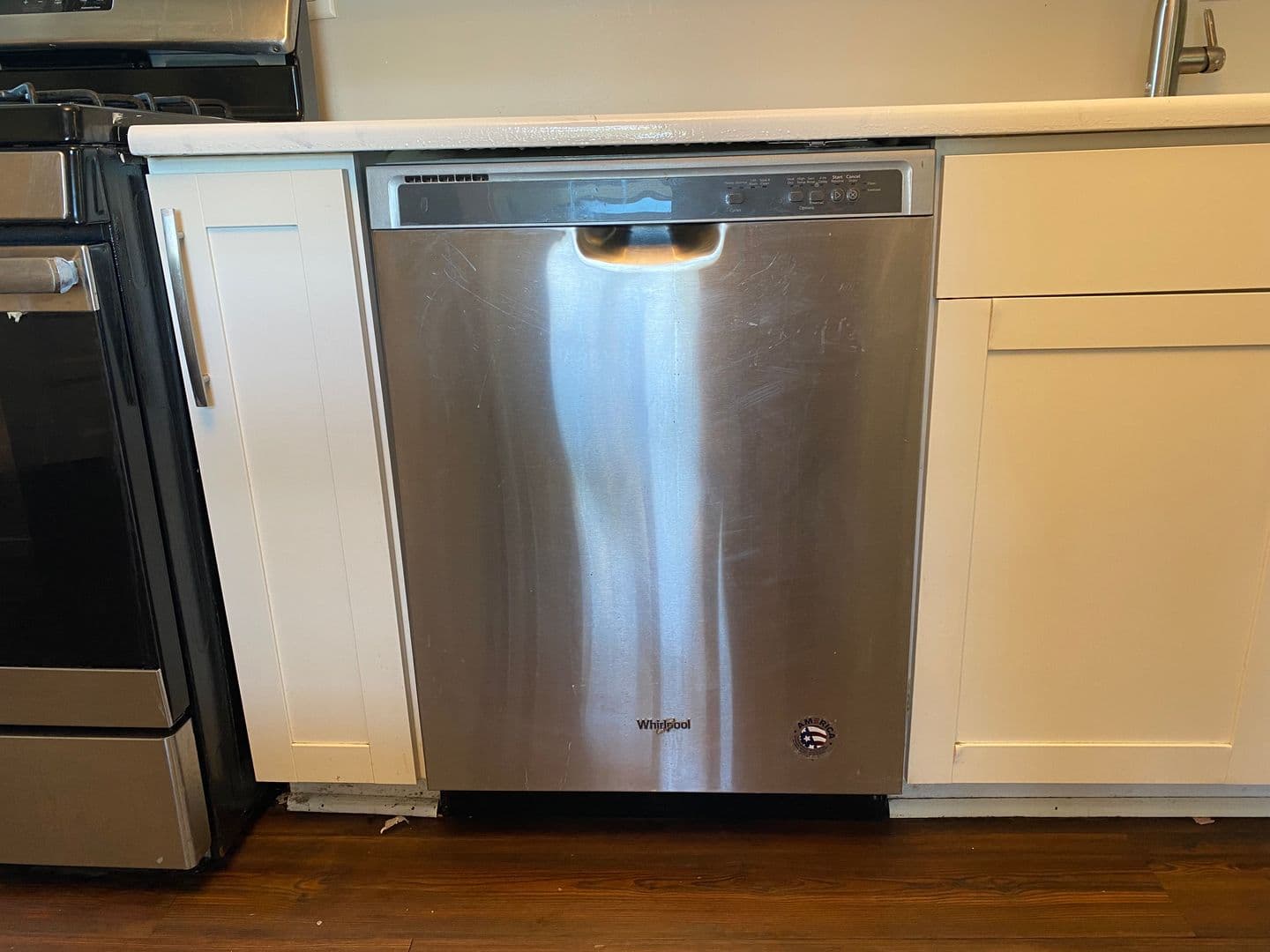 Ithaca Apartment: 609 E State St