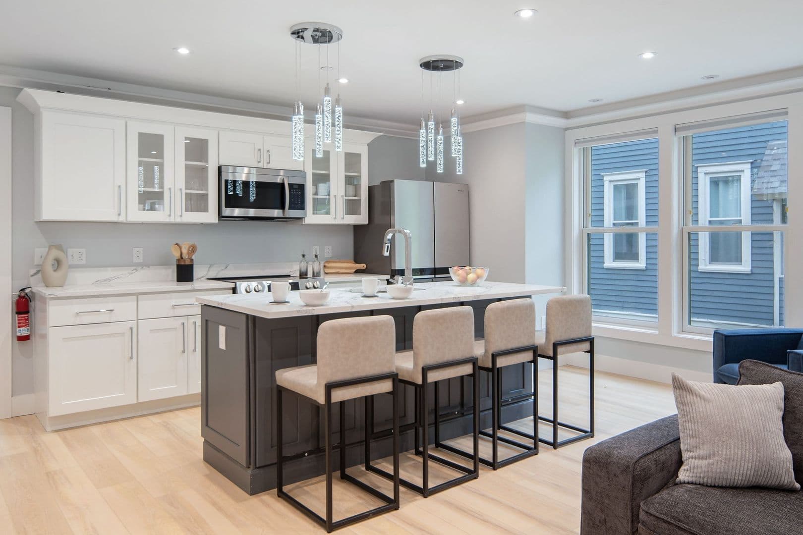 Ithaca Apartment: 601 E State St
