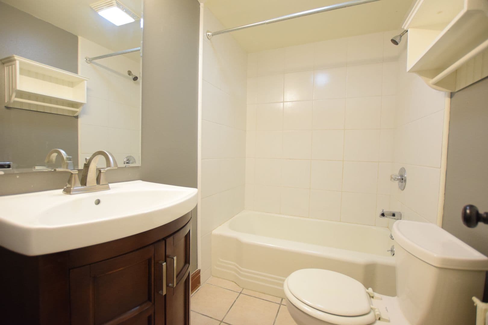 Ithaca Apartment: 217 Columbia St.