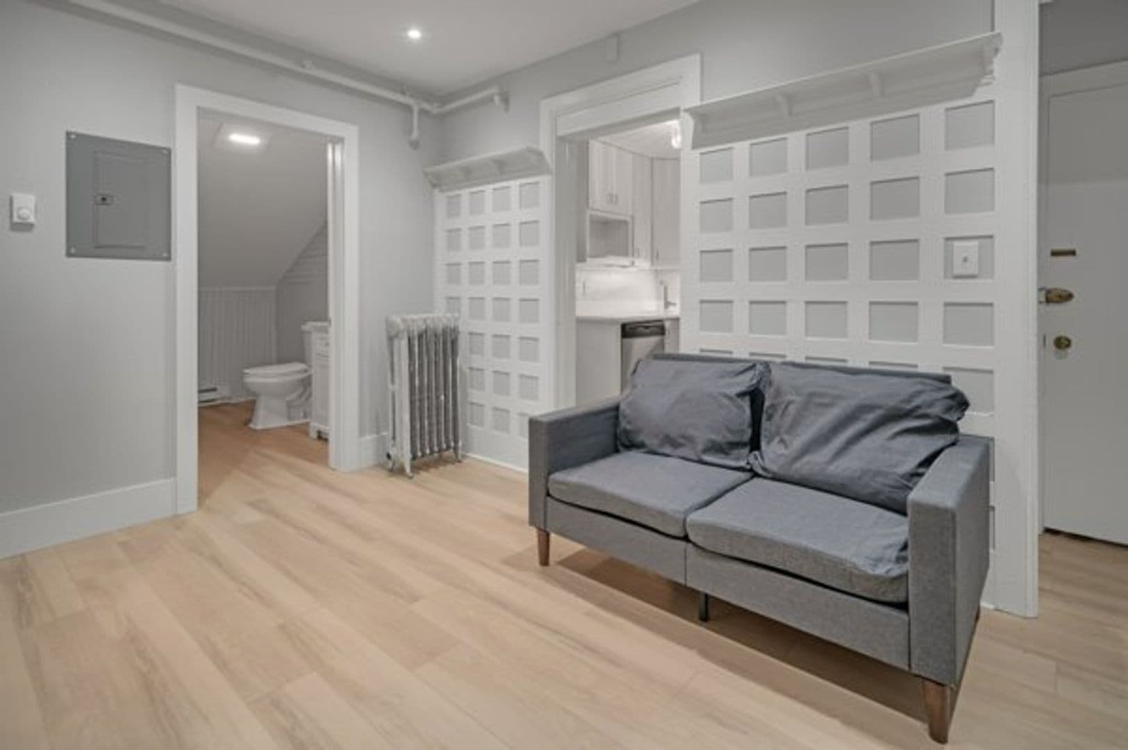 Ithaca Apartment: 504 Stewart Ave