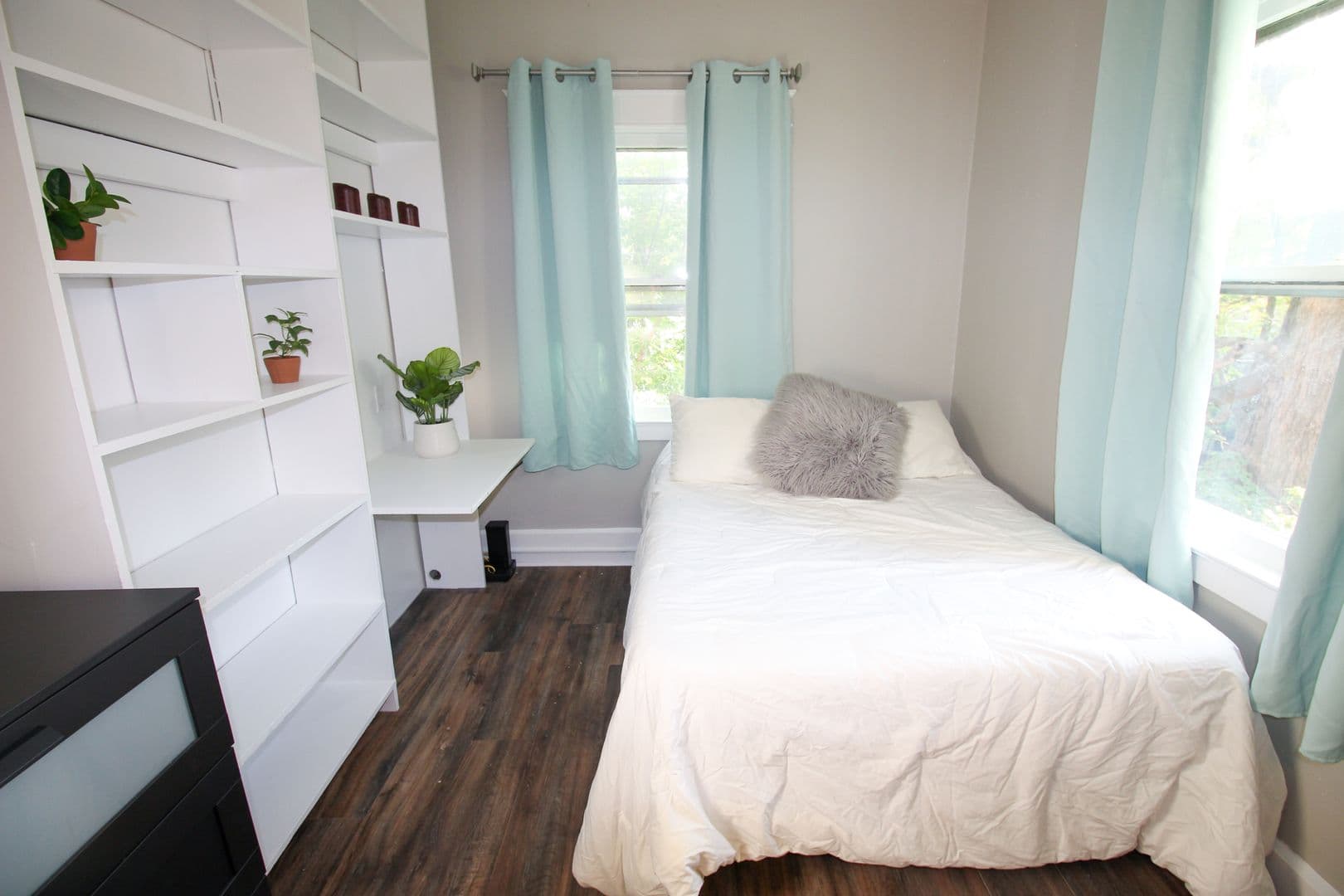 Ithaca Apartment: 613 E State St