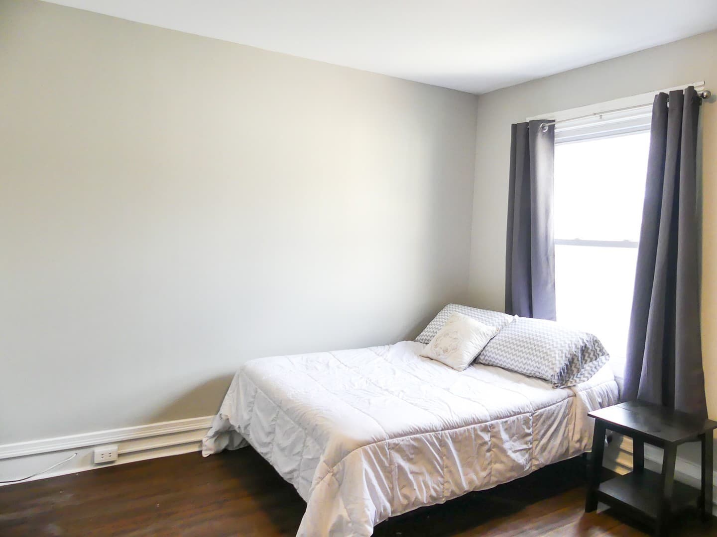 Ithaca Apartment: 144 Linn St.