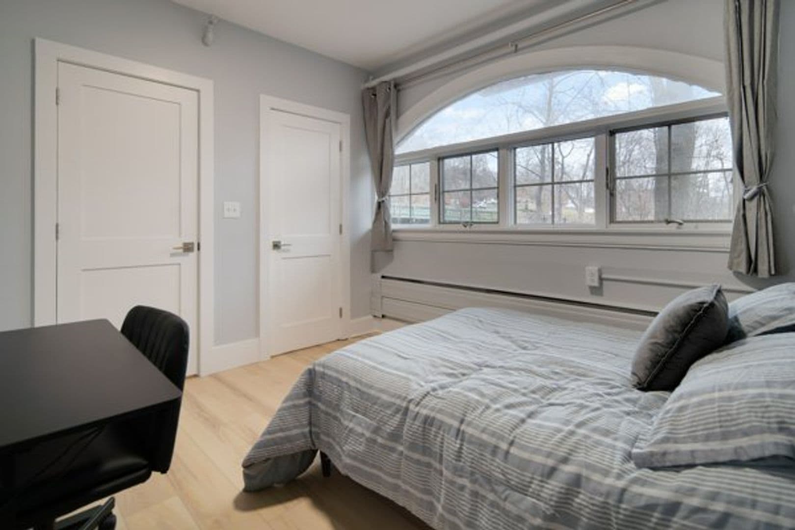 Ithaca Apartment: 504 Stewart Ave