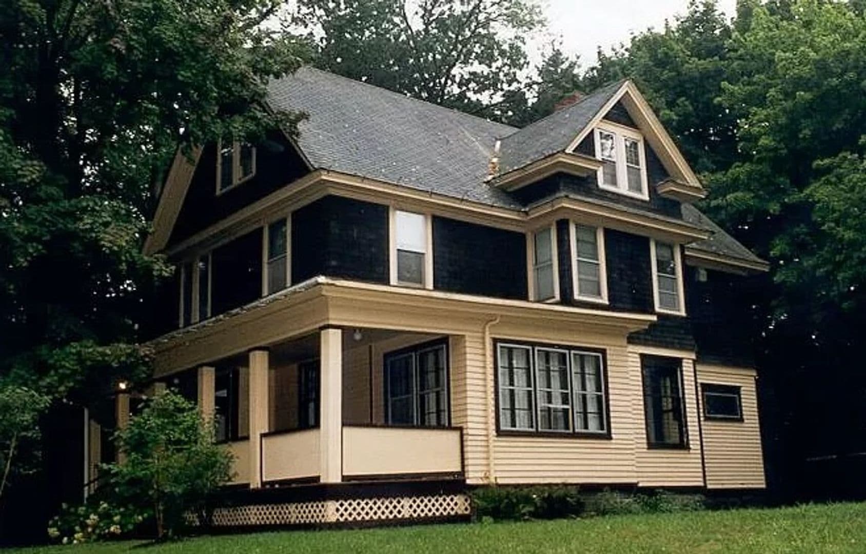 Ithaca Apartment: 200 Highland Ave