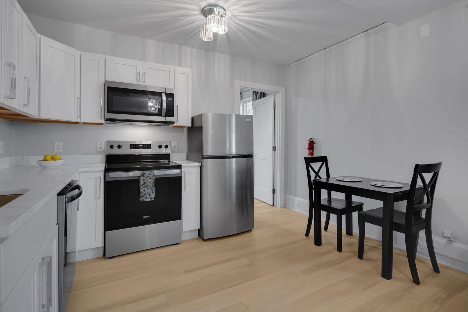 Ithaca Apartment: 104 Harvard Pl