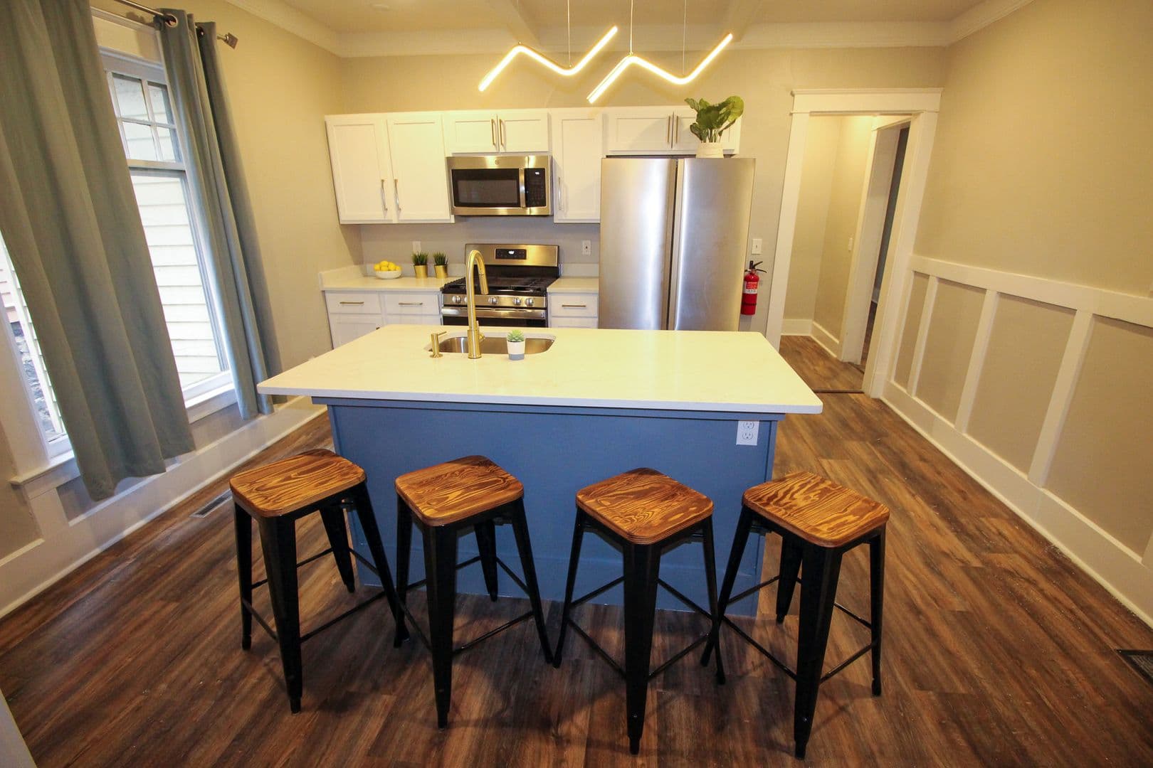 Ithaca Apartment: 613 E State St