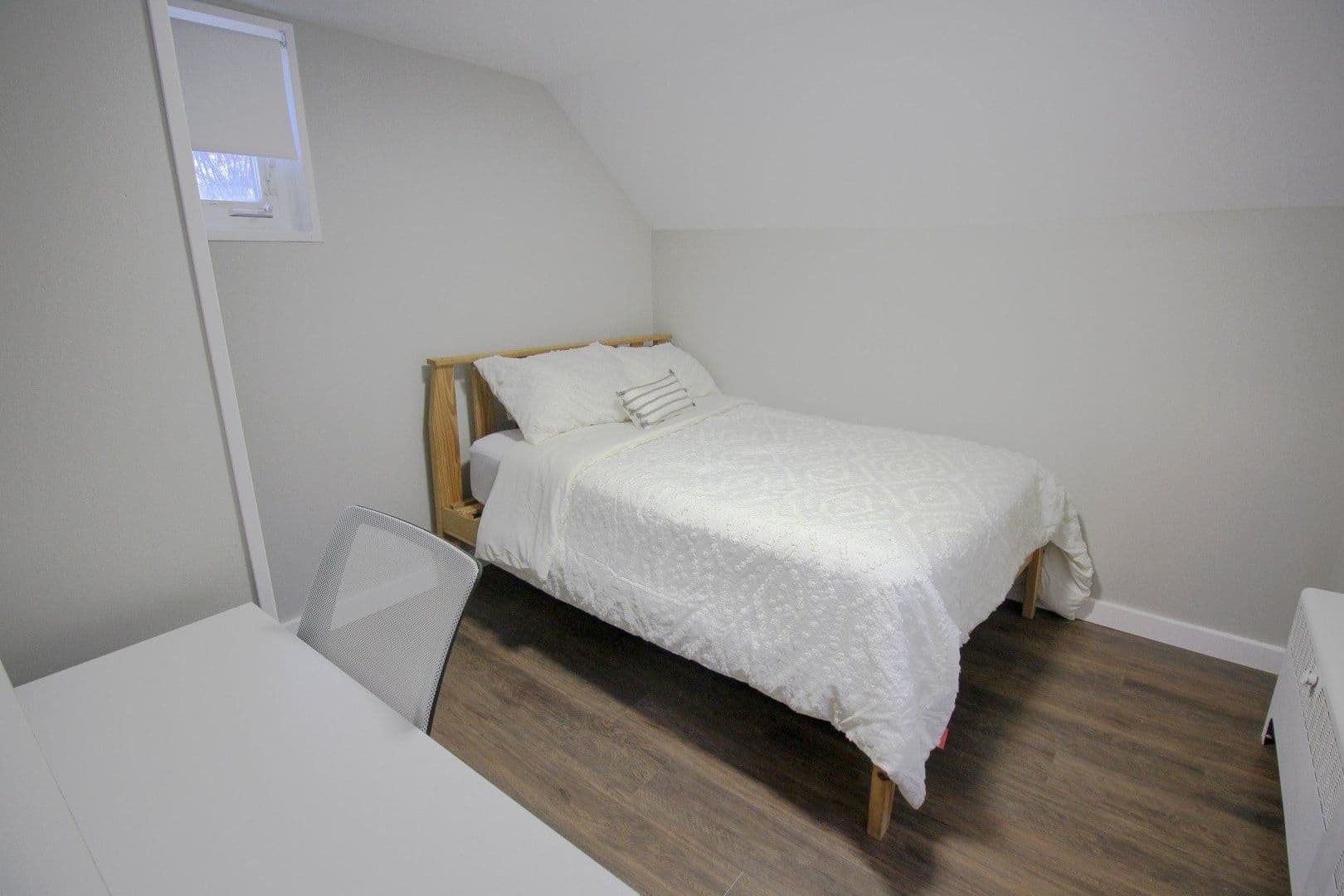 Ithaca Apartment: 230 Bryant Ave