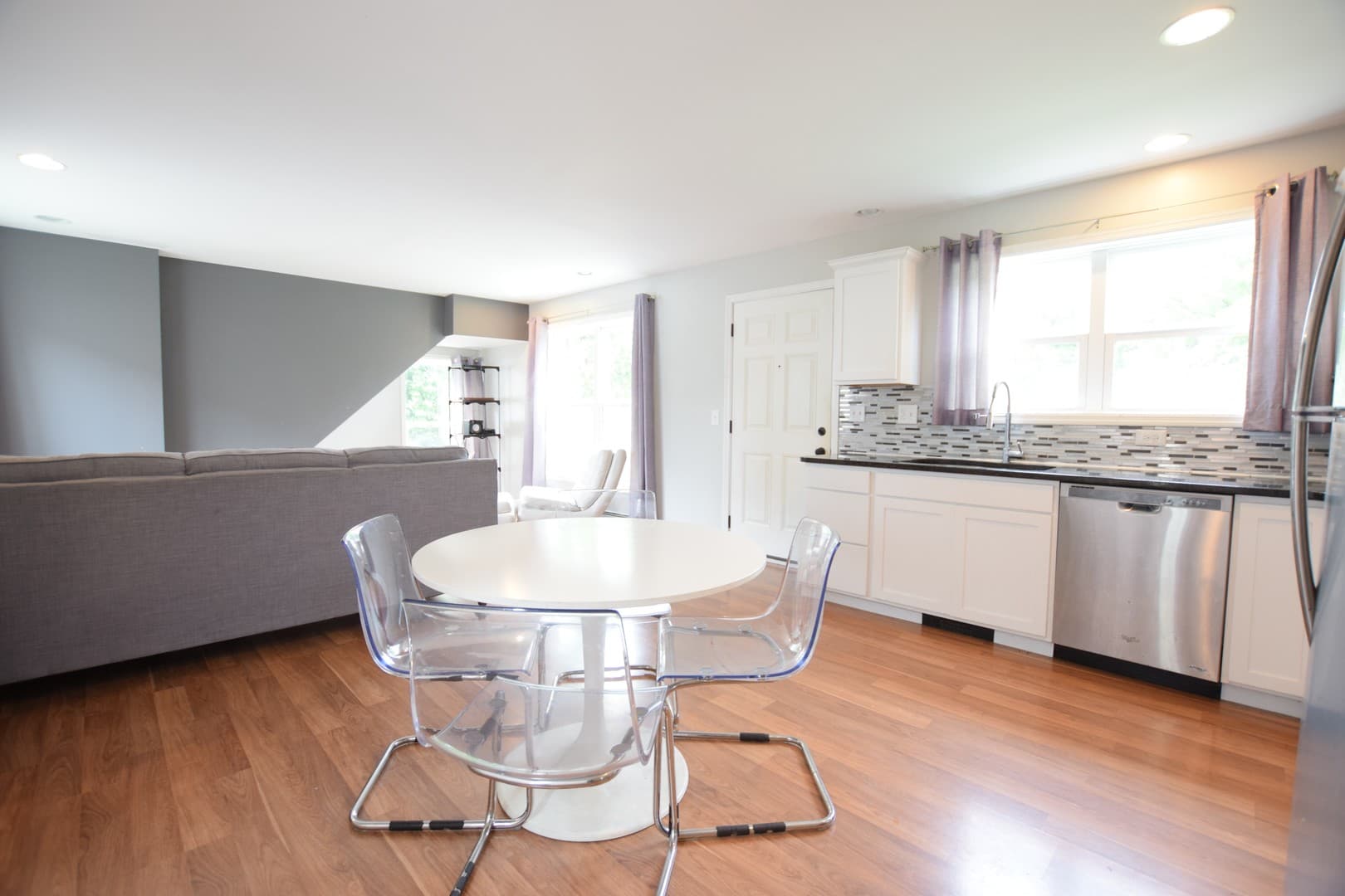 Ithaca Apartment: 605 S Aurora St