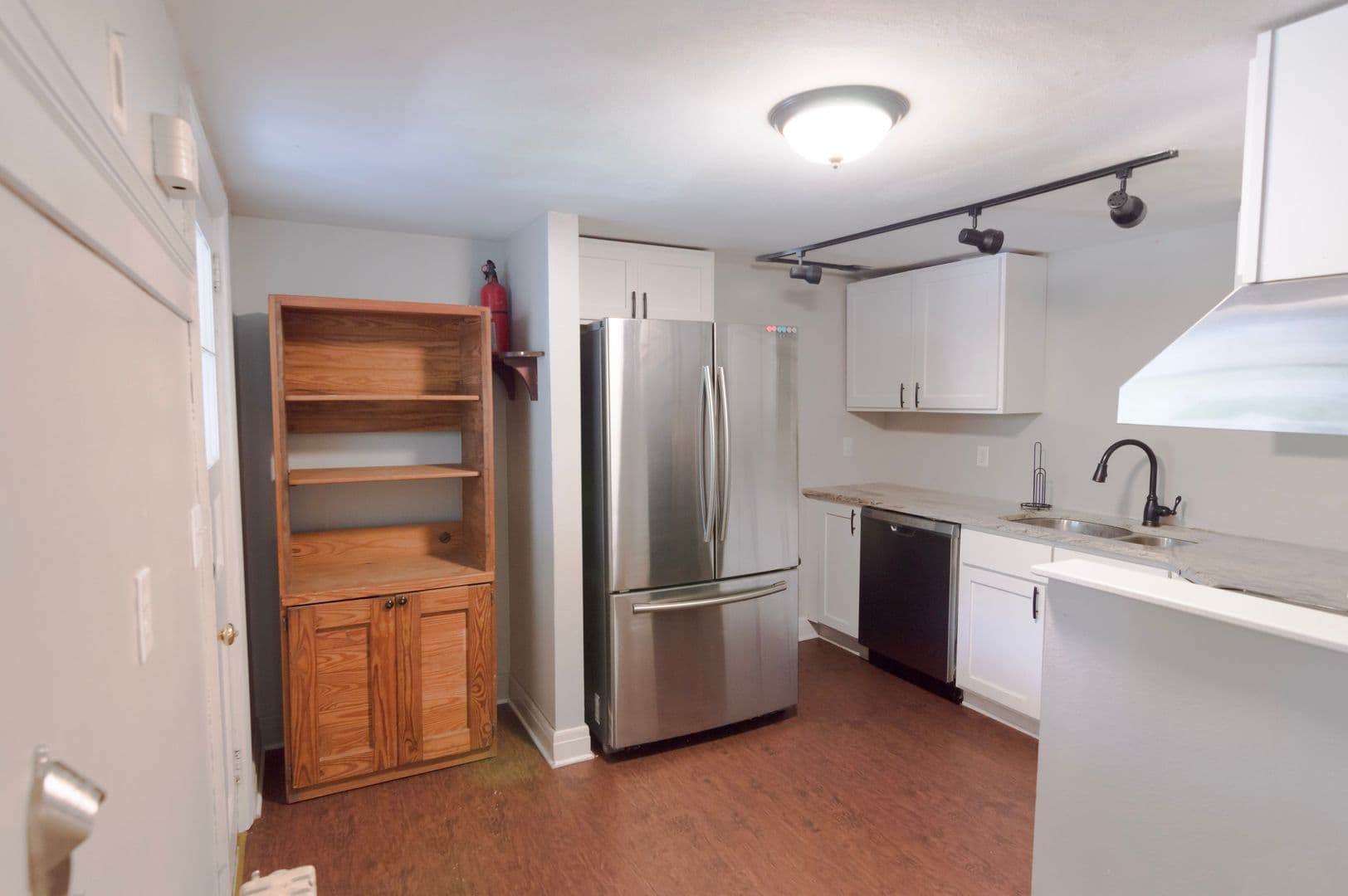 Ithaca Apartment: 217 Columbia St.