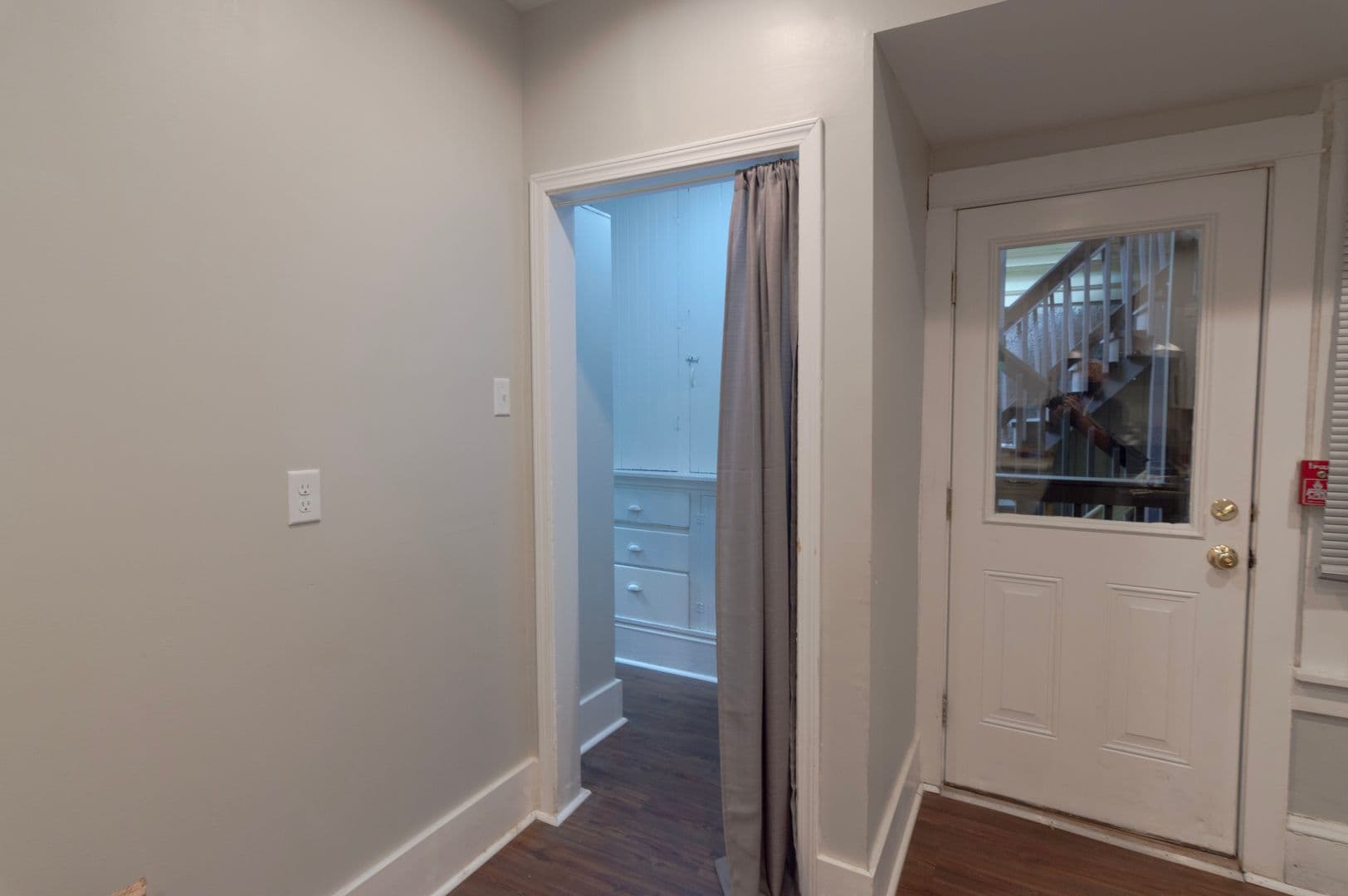 Ithaca Apartment: 609 E State St