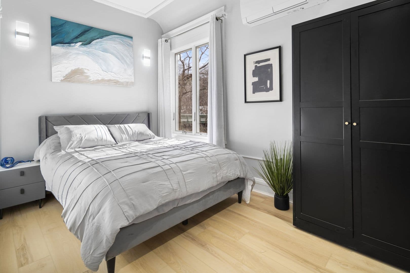 Ithaca Apartment: 504 Stewart Ave