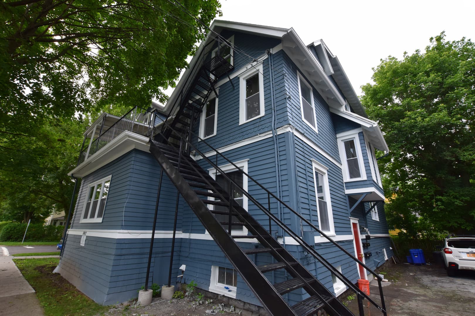 Ithaca Apartment: 1002 N. Aurora St.