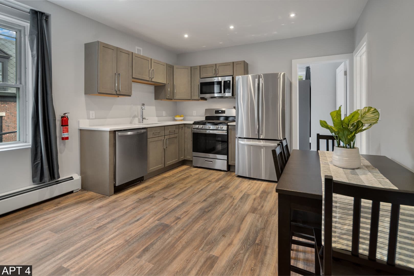 Ithaca Apartment: 308 Stewart Ave