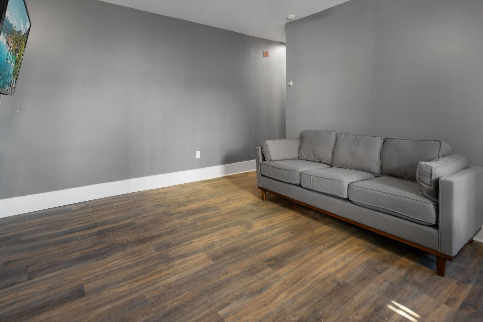 Ithaca Apartment: 404-406 University Ave