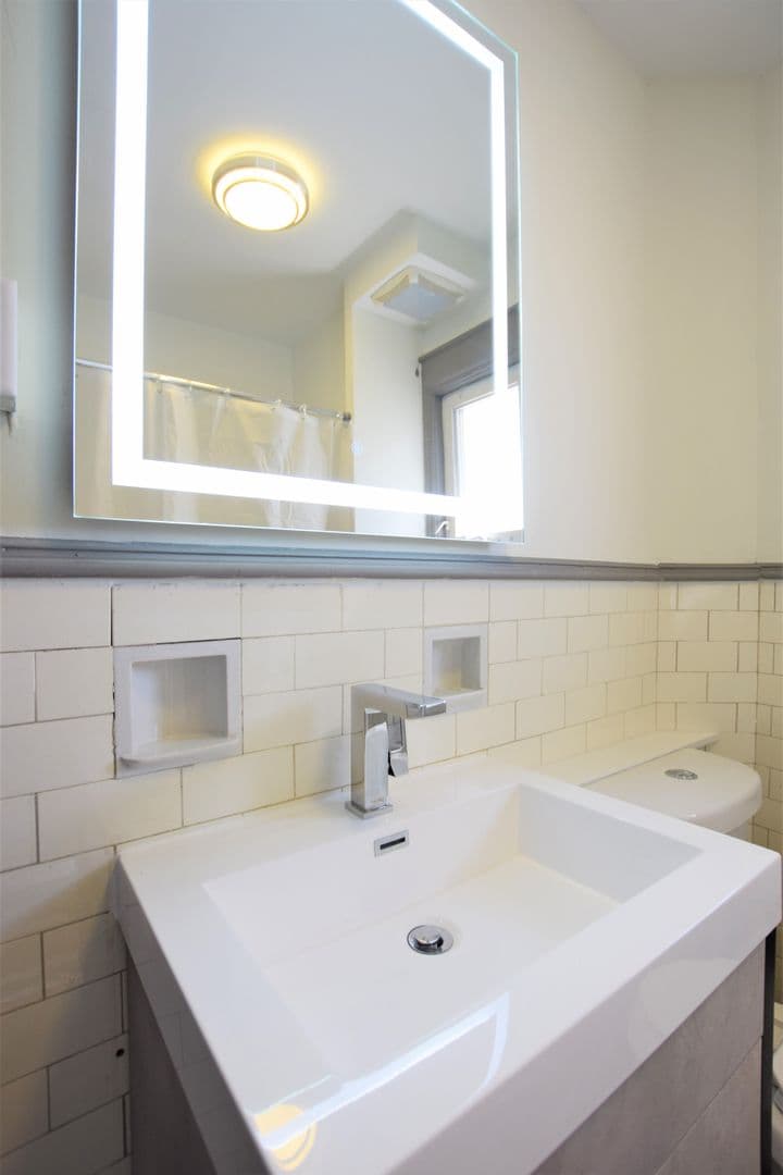 Ithaca Apartment: 306 Bryant Ave