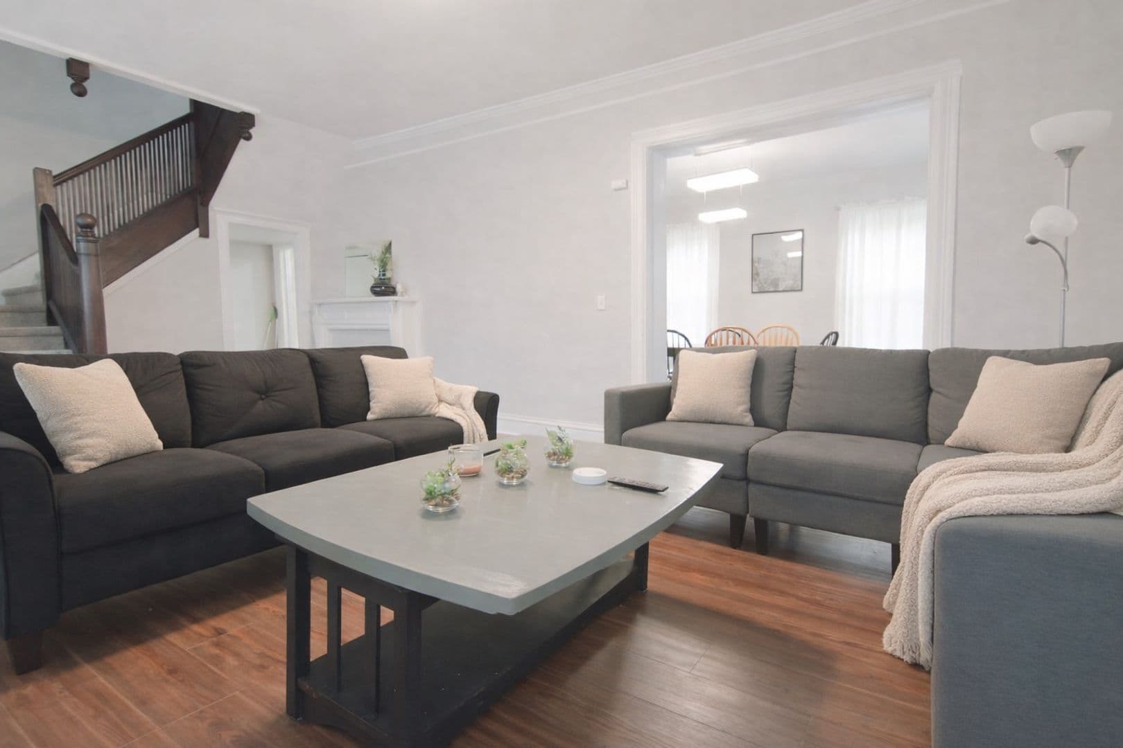 Ithaca Apartment: 311 Farm St