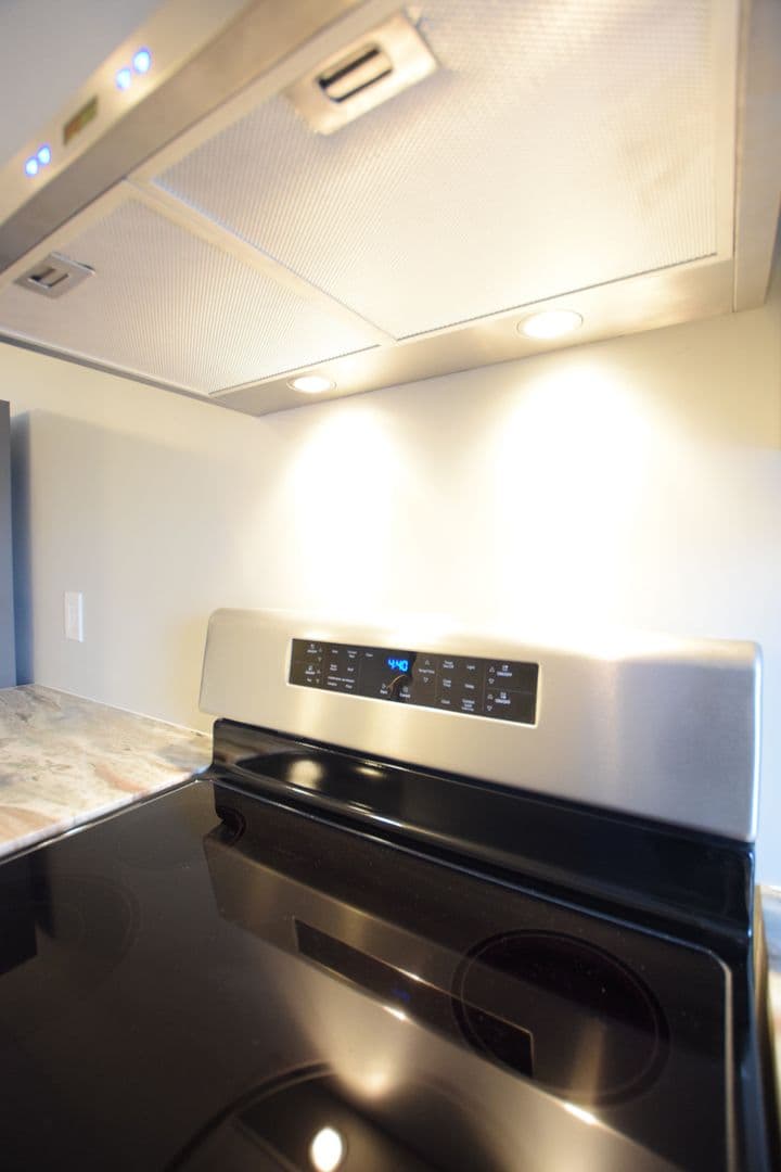Ithaca Apartment: 1002 N. Aurora St.