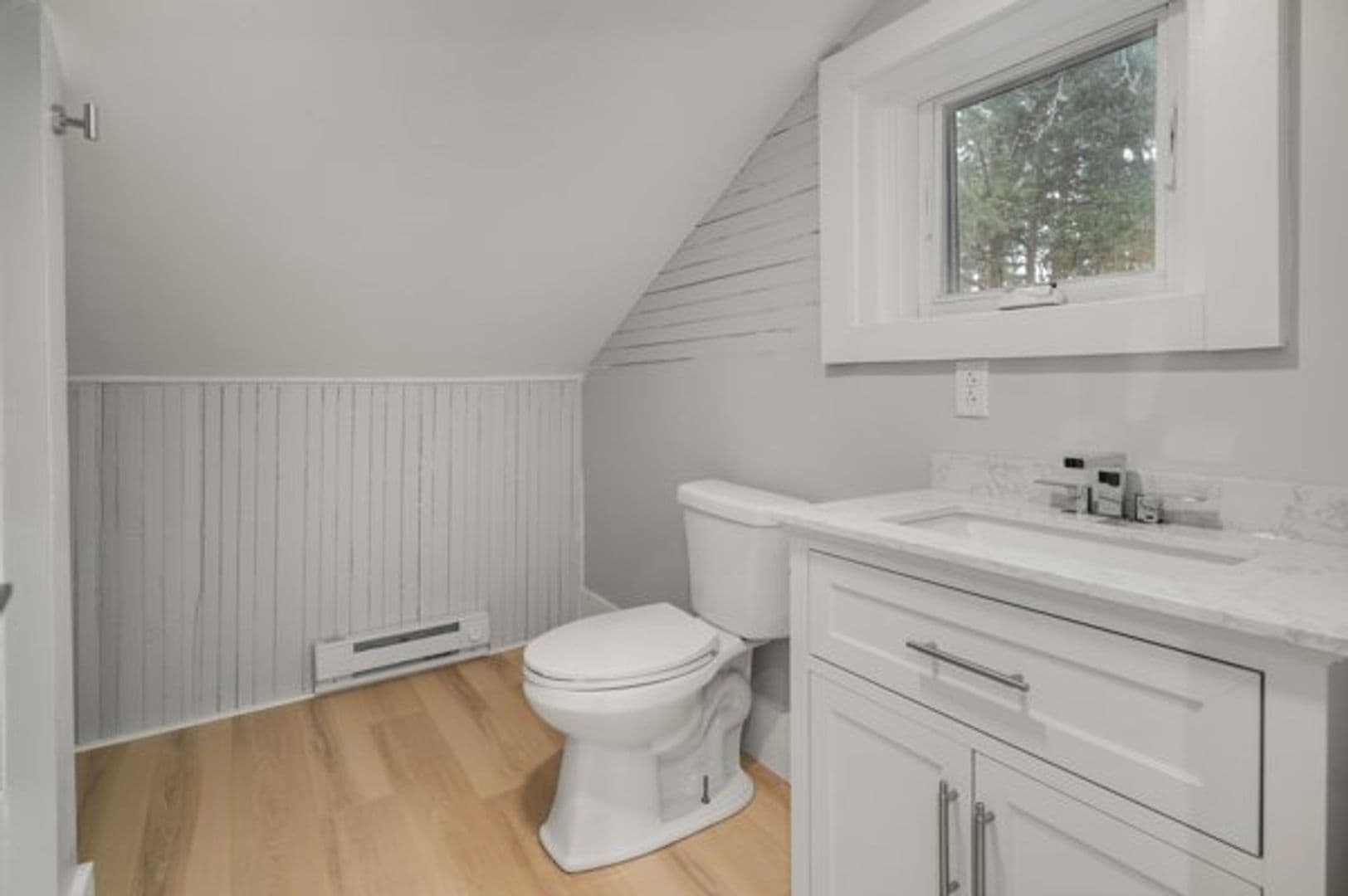 Ithaca Apartment: 504 Stewart Ave