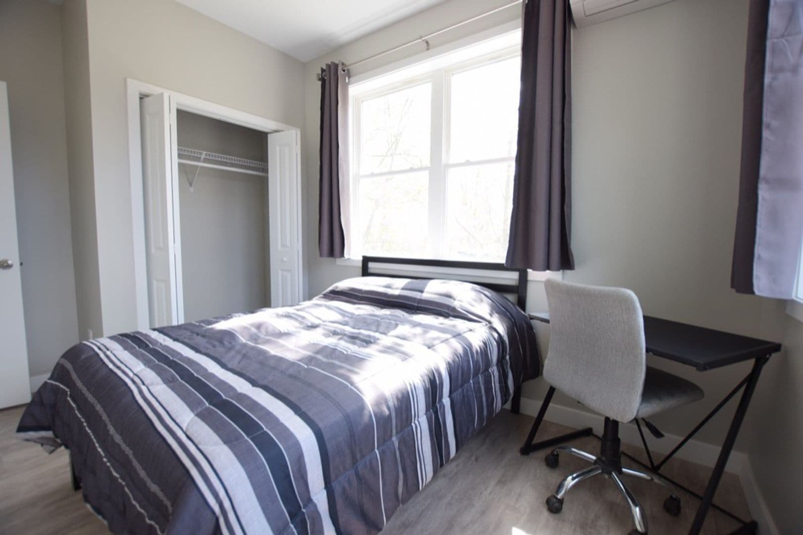 Ithaca Apartment: 217 Columbia St.