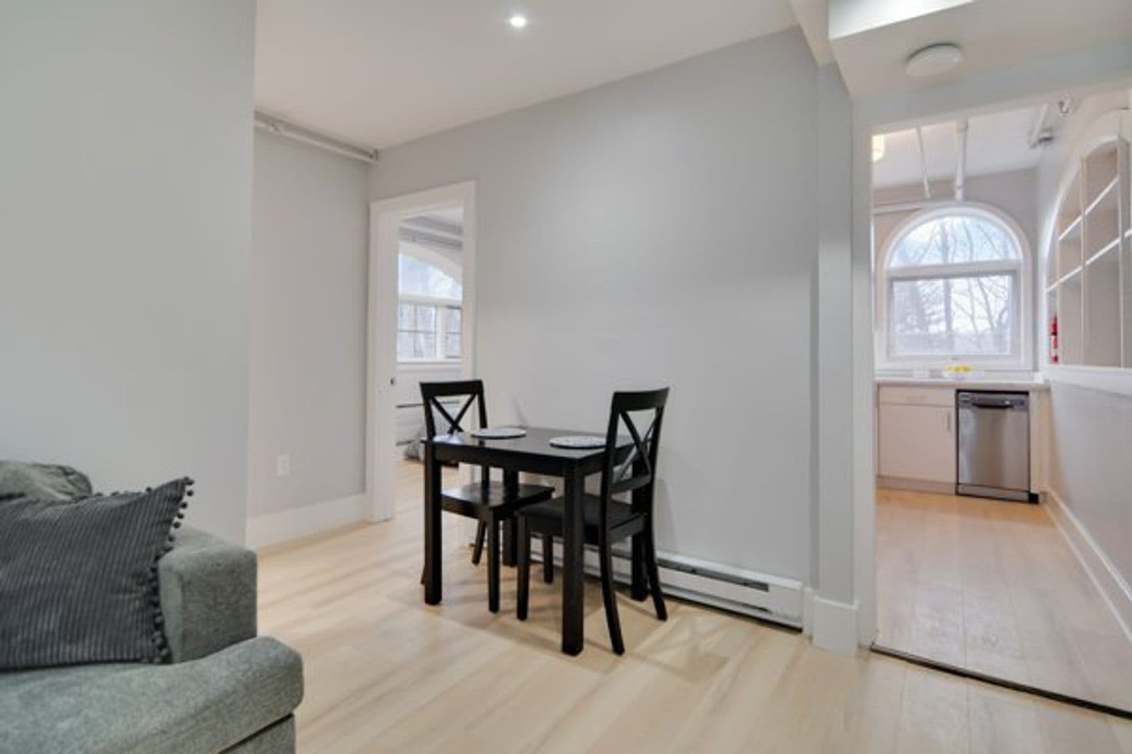 Ithaca Apartment: 504 Stewart Ave
