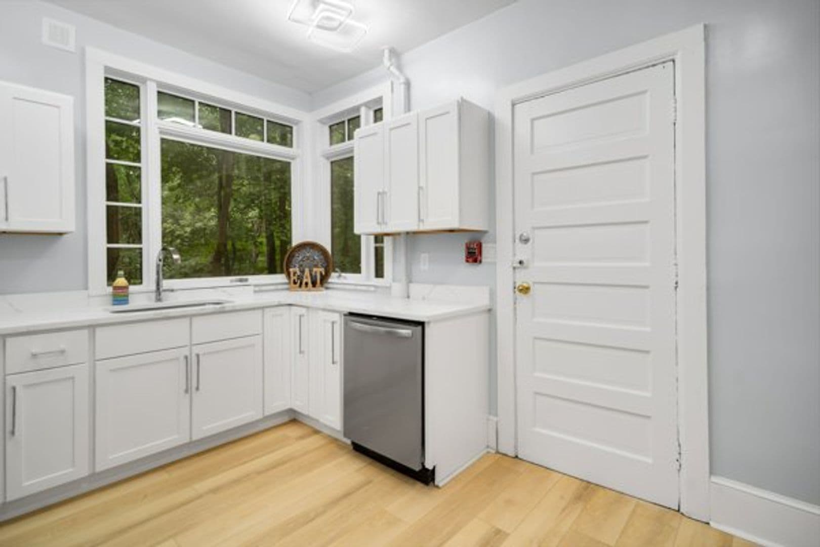 Ithaca Apartment: 200 Highland Ave