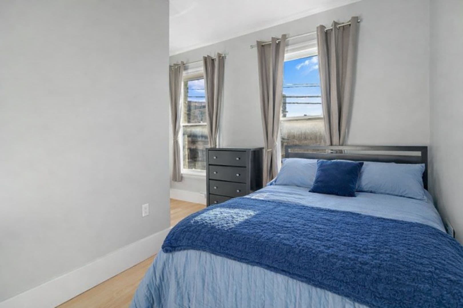 Ithaca Apartment: 702 E State St
