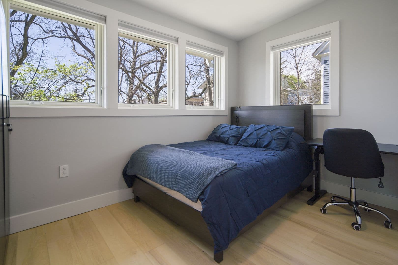 Ithaca Apartment: 601 E State St