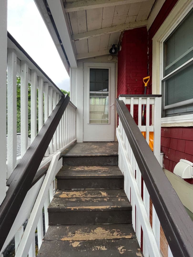 Ithaca Apartment: 414 E Marshall St