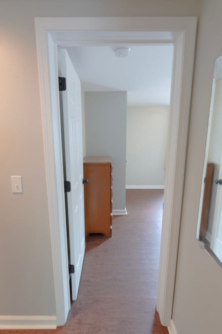 Ithaca Apartment: 217 Columbia St.