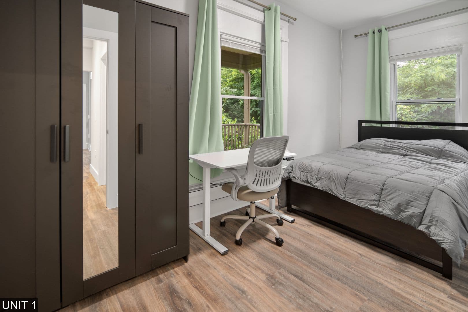 Ithaca Apartment: 710 Stewart Ave