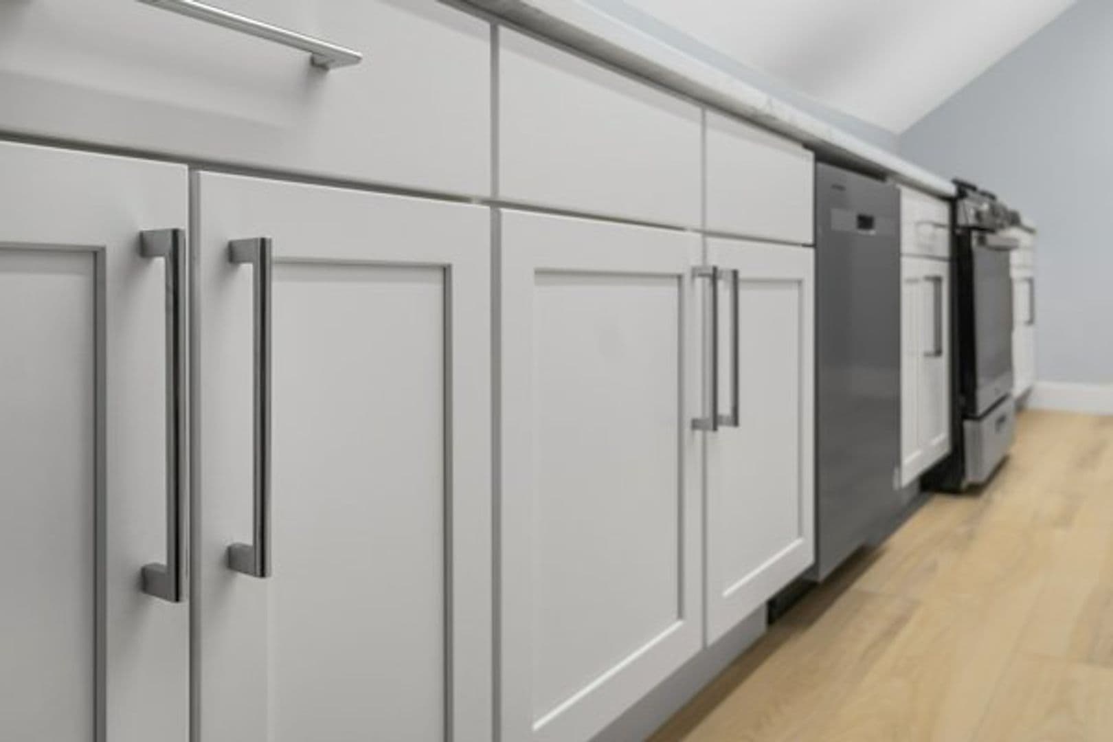 Ithaca Apartment: 504 Stewart Ave