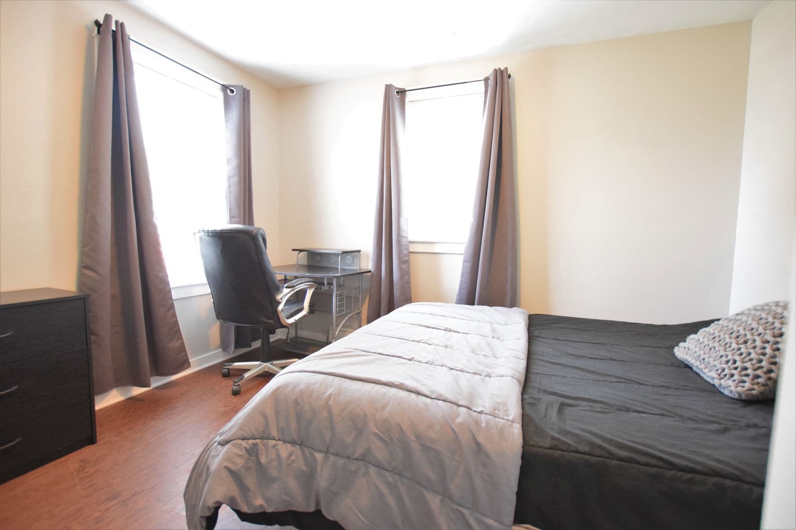 Ithaca Apartment: 217 Columbia St.